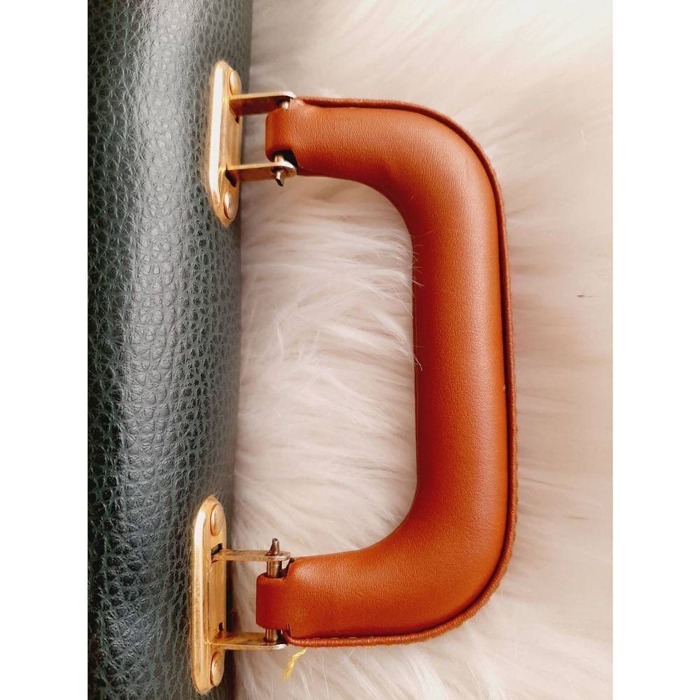 Faux D& B all weather leather hand clutch bag - Picture 5 of 10